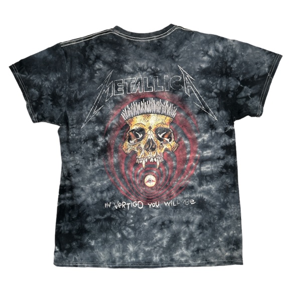 Metallica Graphic T-Shirt - Picture 2 of 5